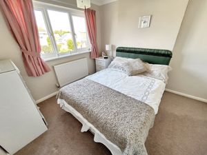 Bedroom- click for photo gallery